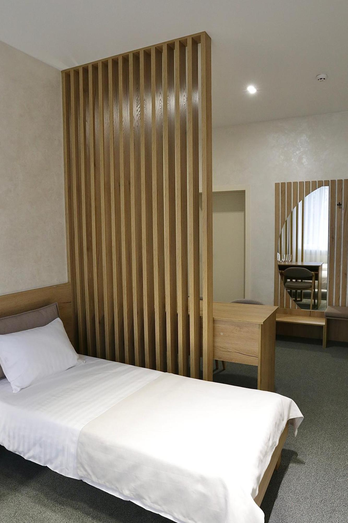 Duboviy Gai Hotel วินนิตซา ภายนอก รูปภาพ