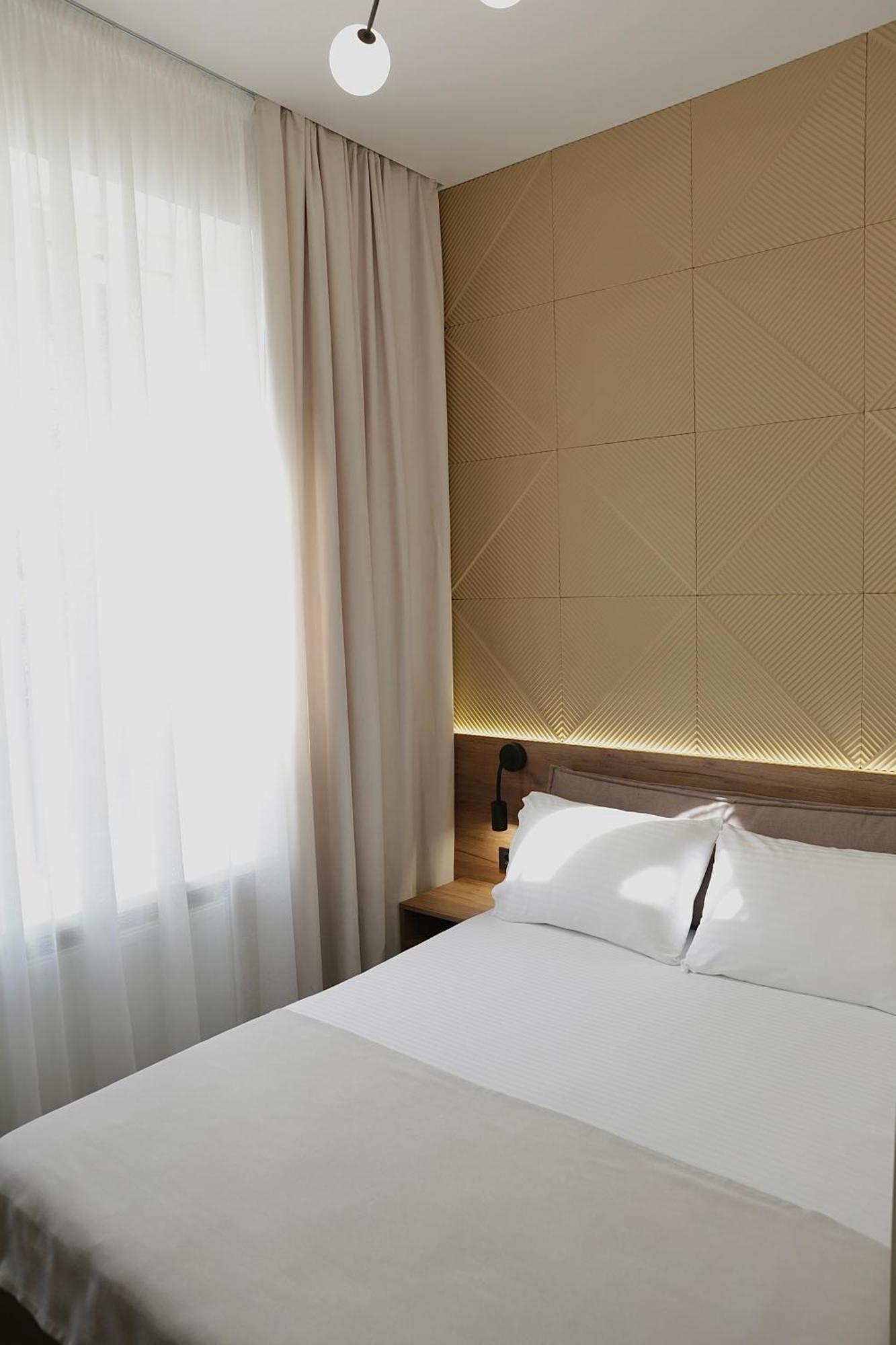 Duboviy Gai Hotel วินนิตซา ภายนอก รูปภาพ